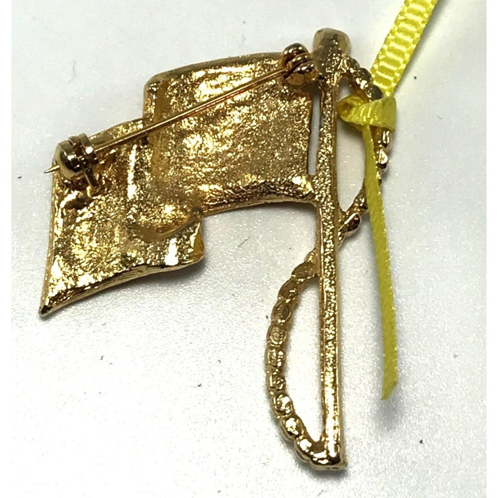 Vintage Gold Tone and Enamel Patriotic American Flag Brooch w/ Yellow Ribbon - Picture 3 of 3